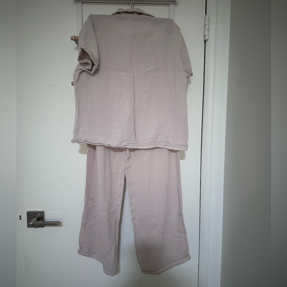 DanSkin nude Light Pink Button-Up Pajama Set - Picture 6 of 15